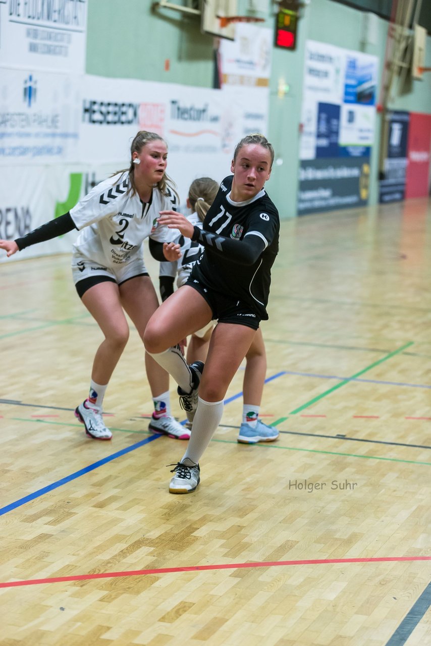 Bild 125 - C-Juniorinnen SVHU - HSD Wagrien : Ergebnis: 30:15